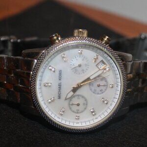 $250 Stylish Michael Kors Silver Chronograph Crystal Watch